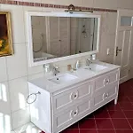 Schloss Sigroen Отель Бад-Вильснак