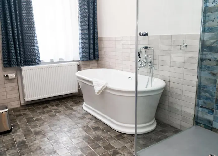 Hotel Schloss Sigroen 4*